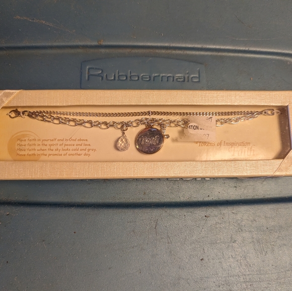 Faith necklace - Picture 2 of 2